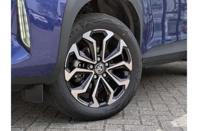 Toyota Yaris Cross (2025) thumbnail 2