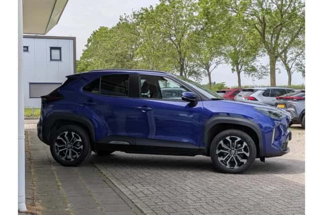 Toyota Yaris Cross (2025) thumbnail 4