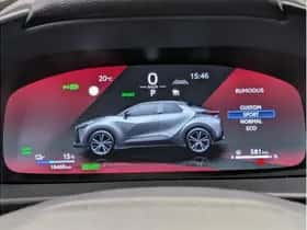 Toyota C-HR (2024) thumbnail 26