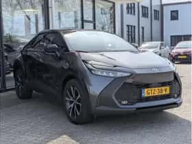Toyota C-HR (2024) thumbnail 5