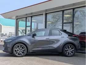 Toyota C-HR (2024) thumbnail 8