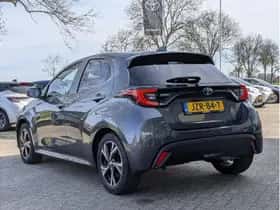 Toyota Yaris (2024) thumbnail 12