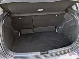 Toyota Yaris (2024) thumbnail 15