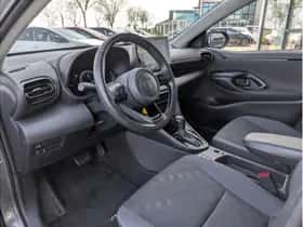 Toyota Yaris (2024) thumbnail 19