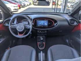 Toyota Aygo X (2023) thumbnail 4