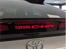 Toyota C-HR (2025) thumbnail 16