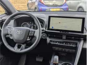 Toyota C-HR (2025) thumbnail 25