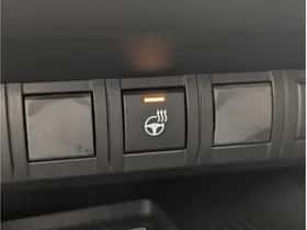 Toyota C-HR (2025) thumbnail 37