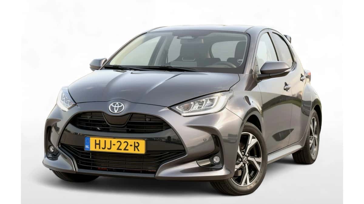 Toyota Yaris (2025) — foto 1