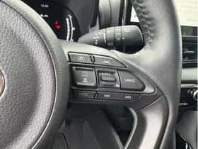 Toyota Yaris (2025) thumbnail 16