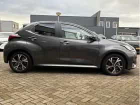 Toyota Yaris (2025) thumbnail 6