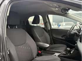 Toyota Yaris (2025) thumbnail 10