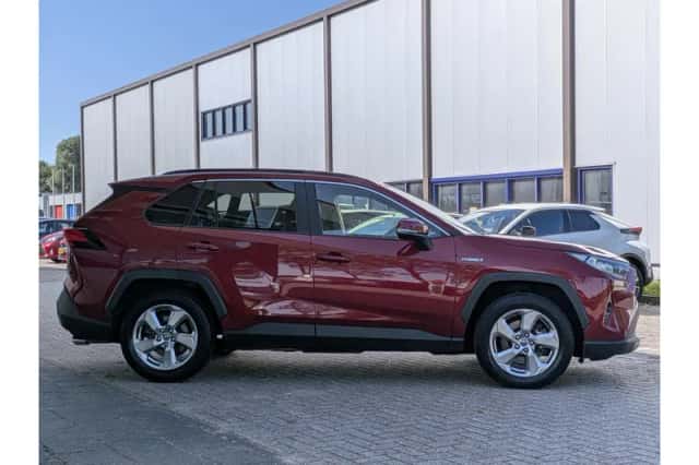 Toyota RAV4 (2019) thumbnail 4