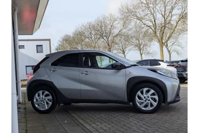 Toyota Aygo X (2022) thumbnail 5