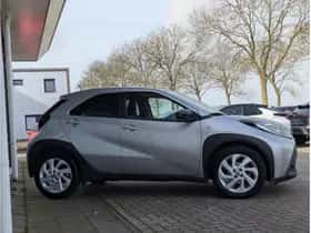 Toyota Aygo X (2022) thumbnail 5