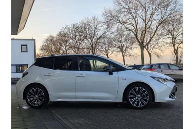 Toyota Corolla (2019) thumbnail 5