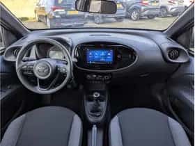 Toyota Aygo X (2024) thumbnail 3
