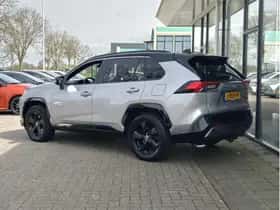 Toyota RAV4 (2020) thumbnail 5