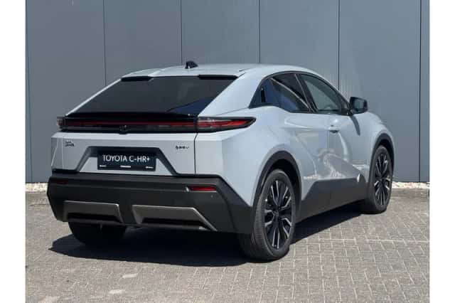 Toyota C-HR+ (2026) thumbnail 3