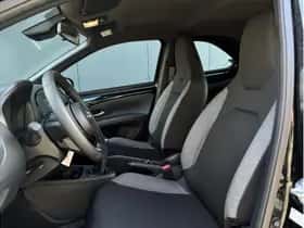 Toyota Aygo X (2025) thumbnail 11