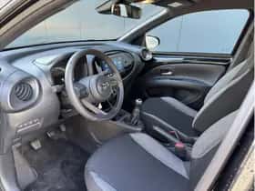 Toyota Aygo X (2025) thumbnail 9