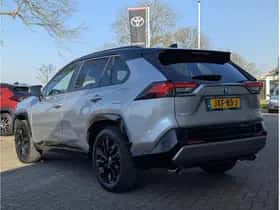 Toyota RAV4 (2024) thumbnail 12