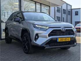 Toyota RAV4 (2024) thumbnail 5