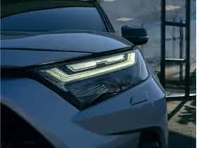 Toyota RAV4 (2024) thumbnail 7