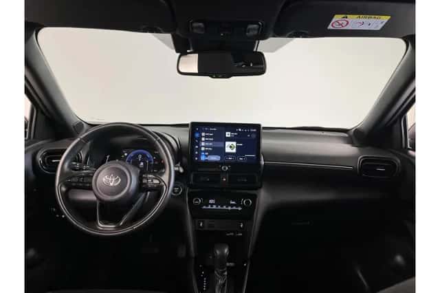 Toyota Yaris Cross (2025) thumbnail 2