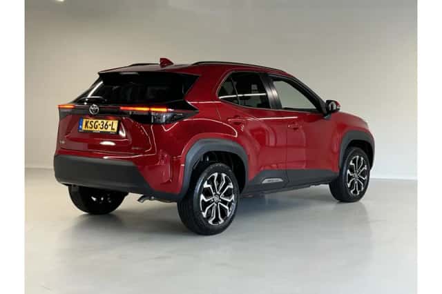 Toyota Yaris Cross (2025) thumbnail 3