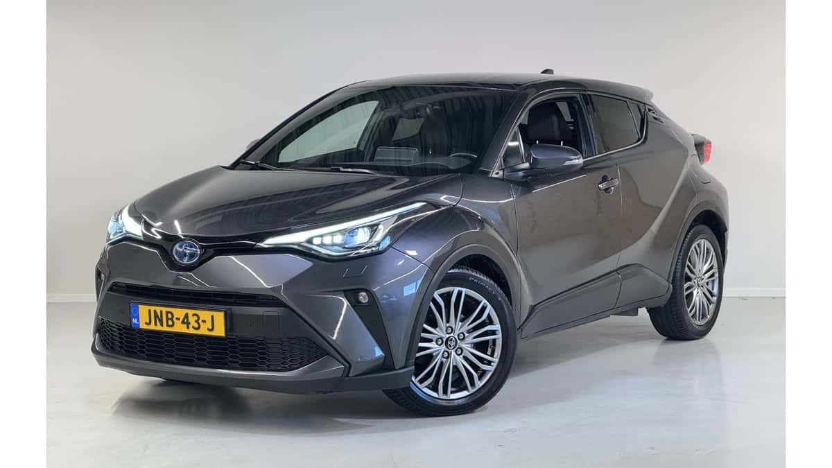 Toyota C-HR (2023) — foto 1