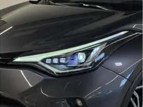 Toyota C-HR (2023) thumbnail 6