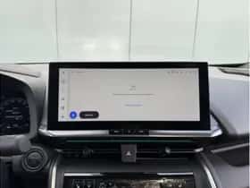 Toyota C-HR (2025) thumbnail 32