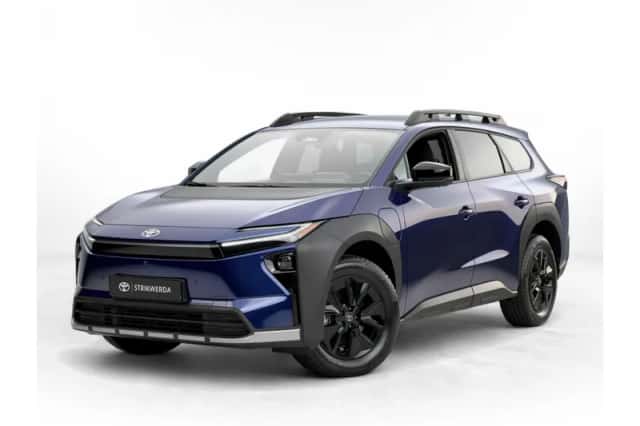 Toyota bZ4X (2026) thumbnail 1