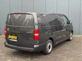 Toyota Proace (2025) thumbnail 2