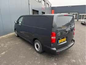 Toyota Proace (2025) thumbnail 3