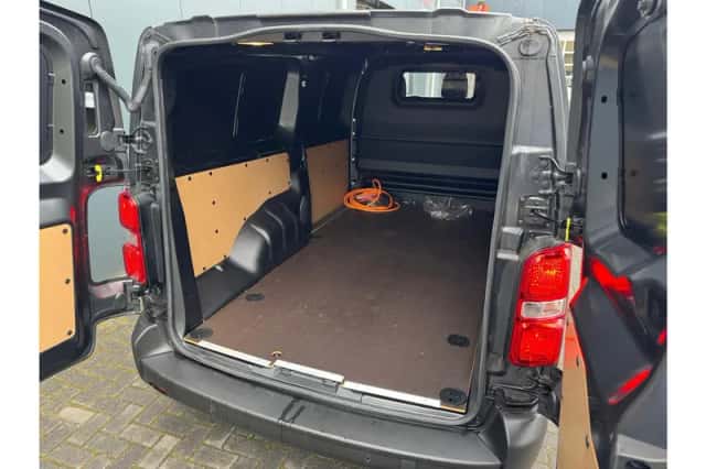 Toyota Proace (2025) thumbnail 5
