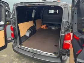 Toyota Proace (2025) thumbnail 5