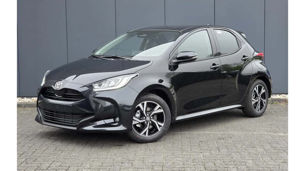 Toyota Yaris (2026) — foto 1