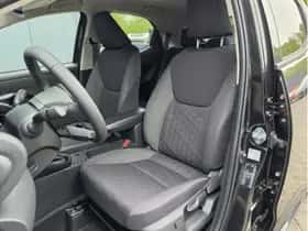 Toyota Yaris (2026) thumbnail 12