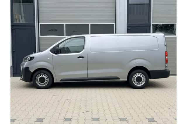 Toyota Proace (2024) thumbnail 4
