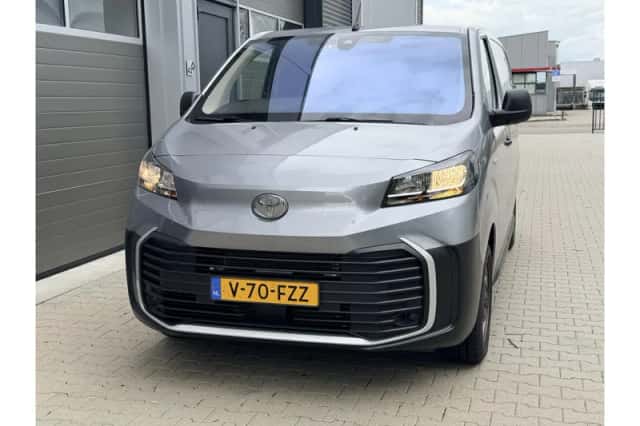 Toyota Proace (2024) thumbnail 5