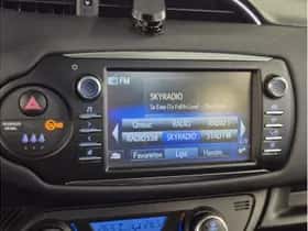 Toyota Yaris (2017) thumbnail 24