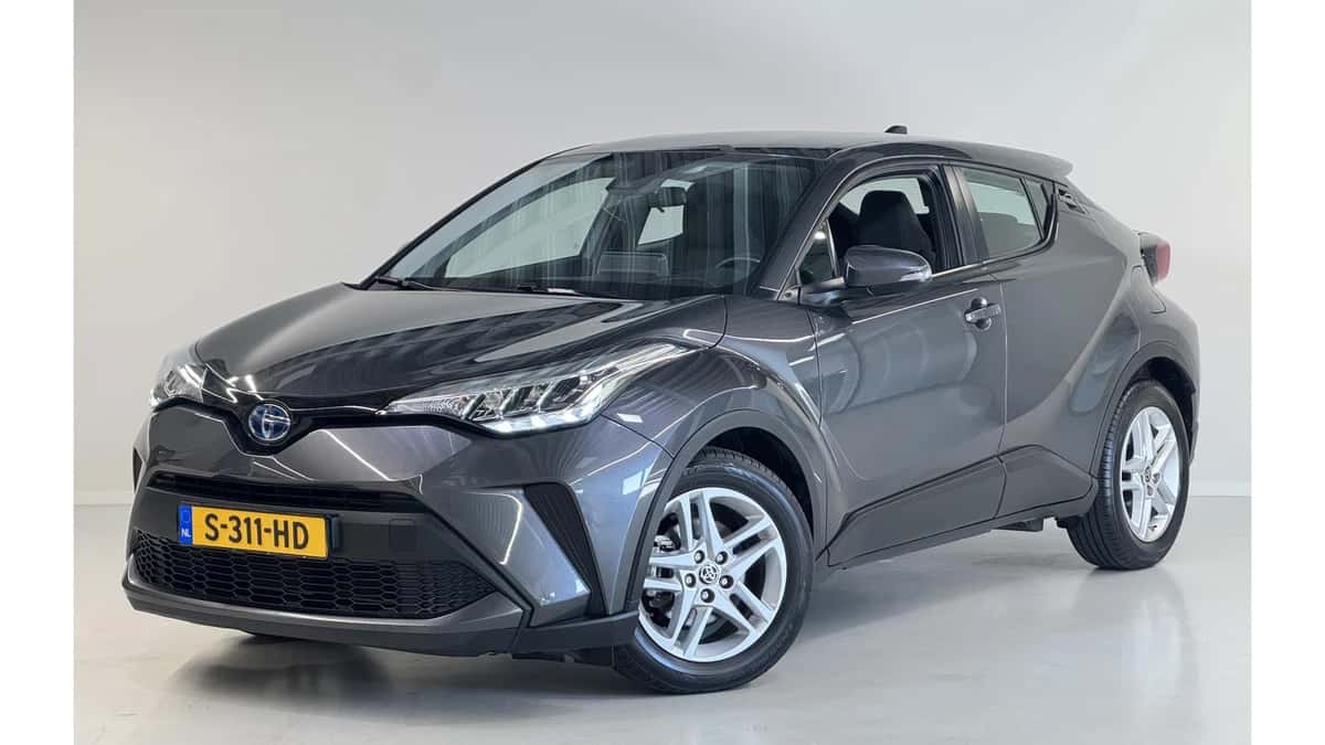 Toyota C-HR (2023) — foto 1
