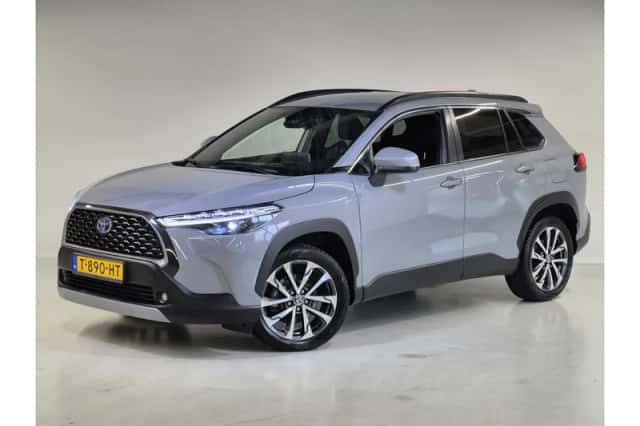 Toyota Corolla (2023) thumbnail 1