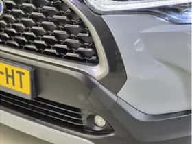 Toyota Corolla (2023) thumbnail 5