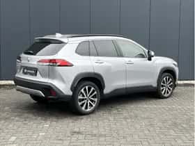 Toyota Corolla (2024) thumbnail 2