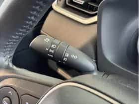 Toyota RAV4 (2021) thumbnail 25
