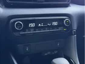 Toyota Yaris (2025) thumbnail 12