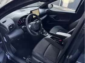 Toyota Yaris (2025) thumbnail 6